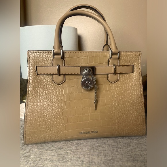 $259(NWT) Michael Kors Hamilton Medium Crocodile Embossed Satchel Leather